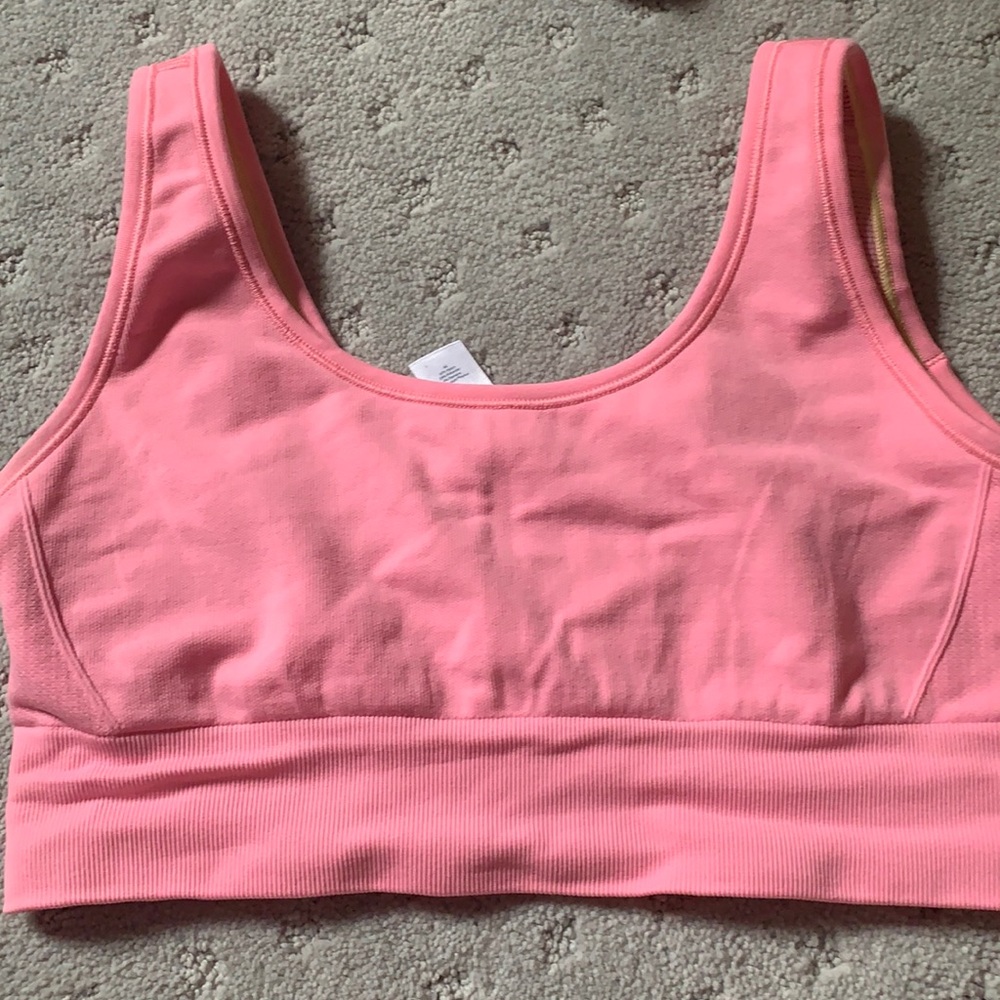 Iviva girls sports bra